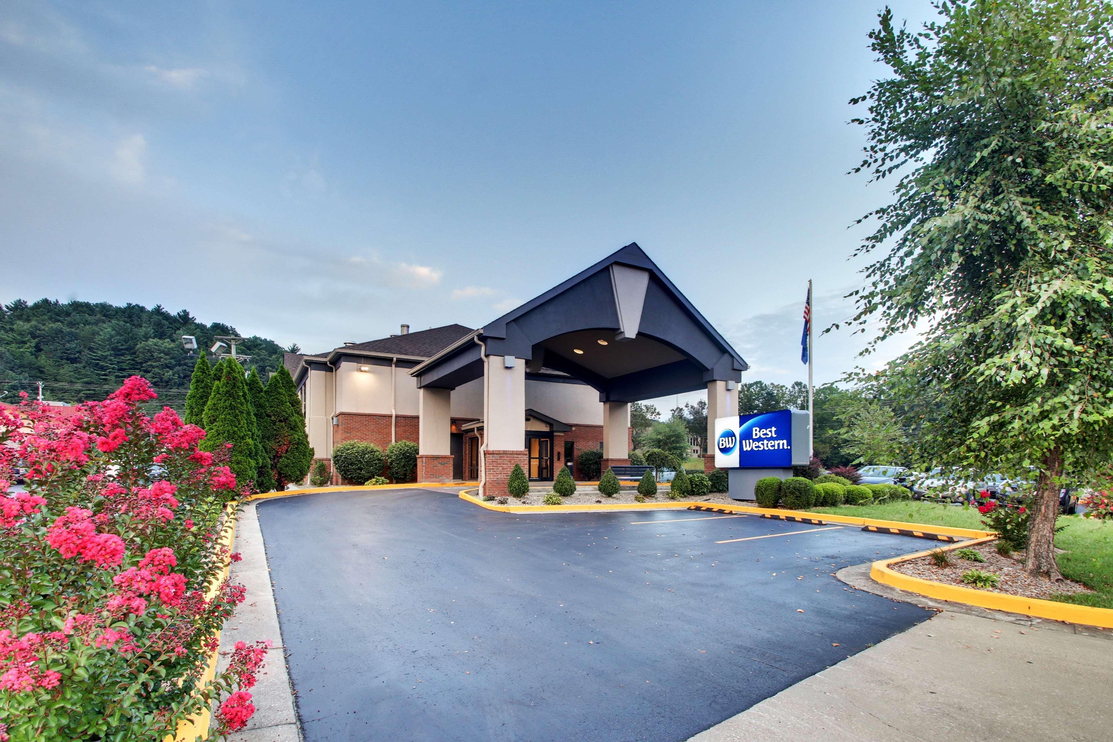 Best Western Eagles Inn Morehead Exterior photo