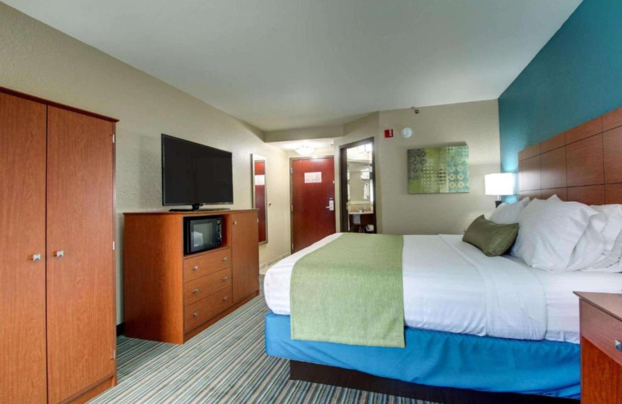 Best Western Eagles Inn Morehead Exterior photo