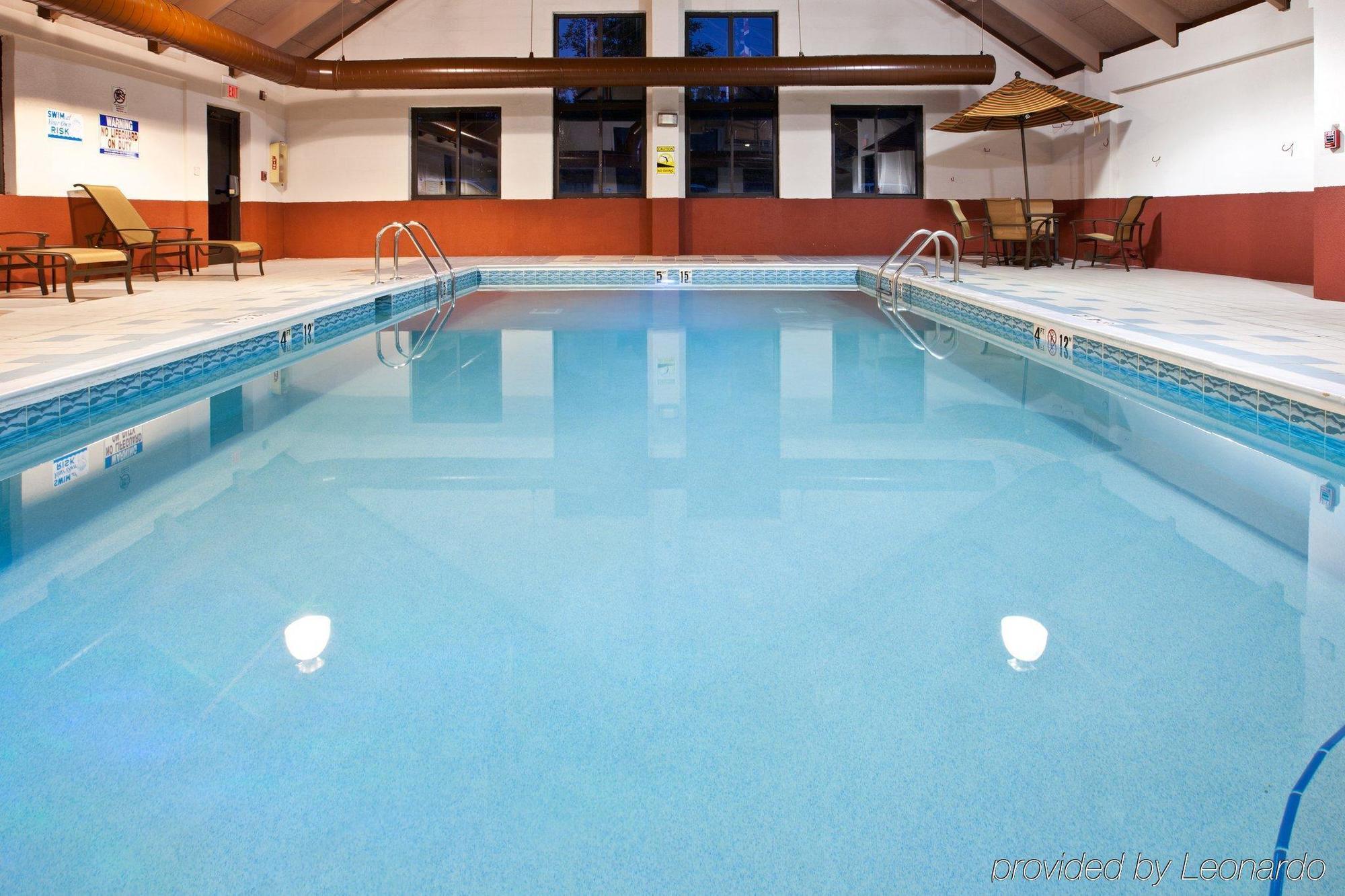 Best Western Eagles Inn Morehead Facilities photo